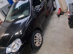 Volkswagen Polo - 1.2-12V Trendline