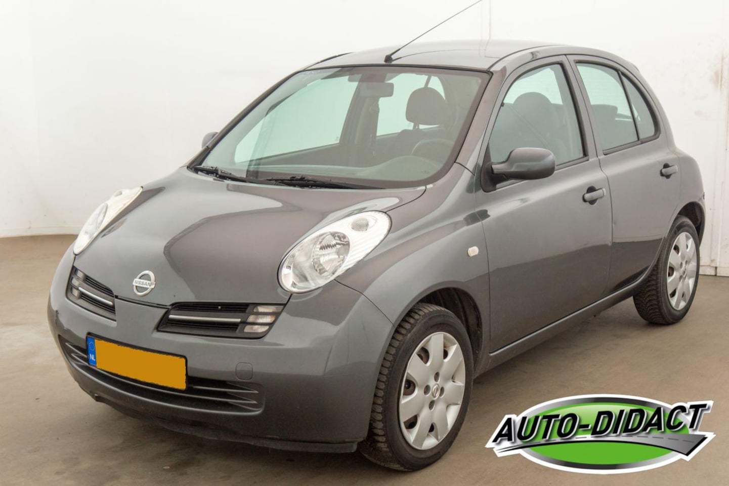 Nissan Micra - 1.2 Vision Airco - AutoWereld.nl