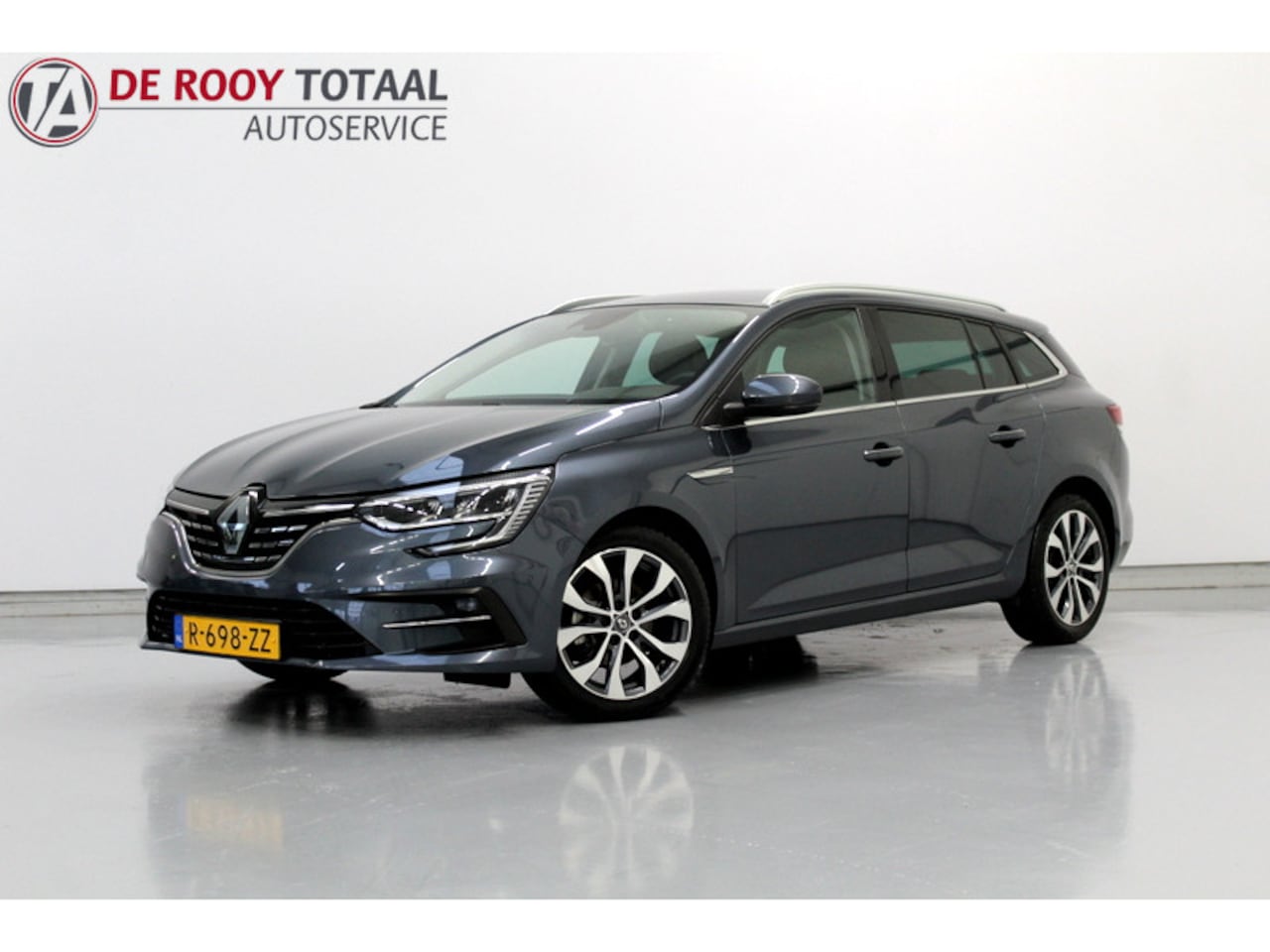 Renault Mégane Estate - 1.3 TCe 140PK Techno 36.000km!! , TREKHAAK | DEELS LEER | NAVIGATIE | CARPLAY | CAMERA - AutoWereld.nl