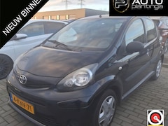 Toyota Aygo - 1.0 VVT-i Comfort | Foto`s Volgen | Nette Staat | Airco | 5 Deurs | NAP |