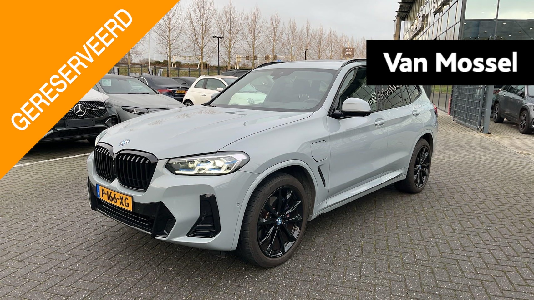 BMW X3 - xDrive30e Business Edition Plus | VERWACHT | M-SPORT PAKKET | PANO-SCHUIFDAK | 360 CAMERA - AutoWereld.nl