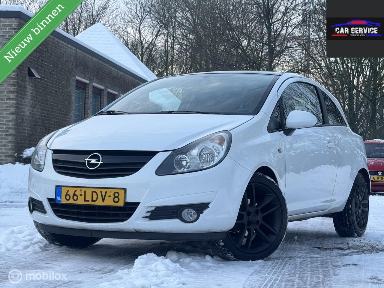 Opel Corsa - 1.4-16V/OPC LINE/COLOR EDITION/NAP/NWE APK/LMV - AutoWereld.nl