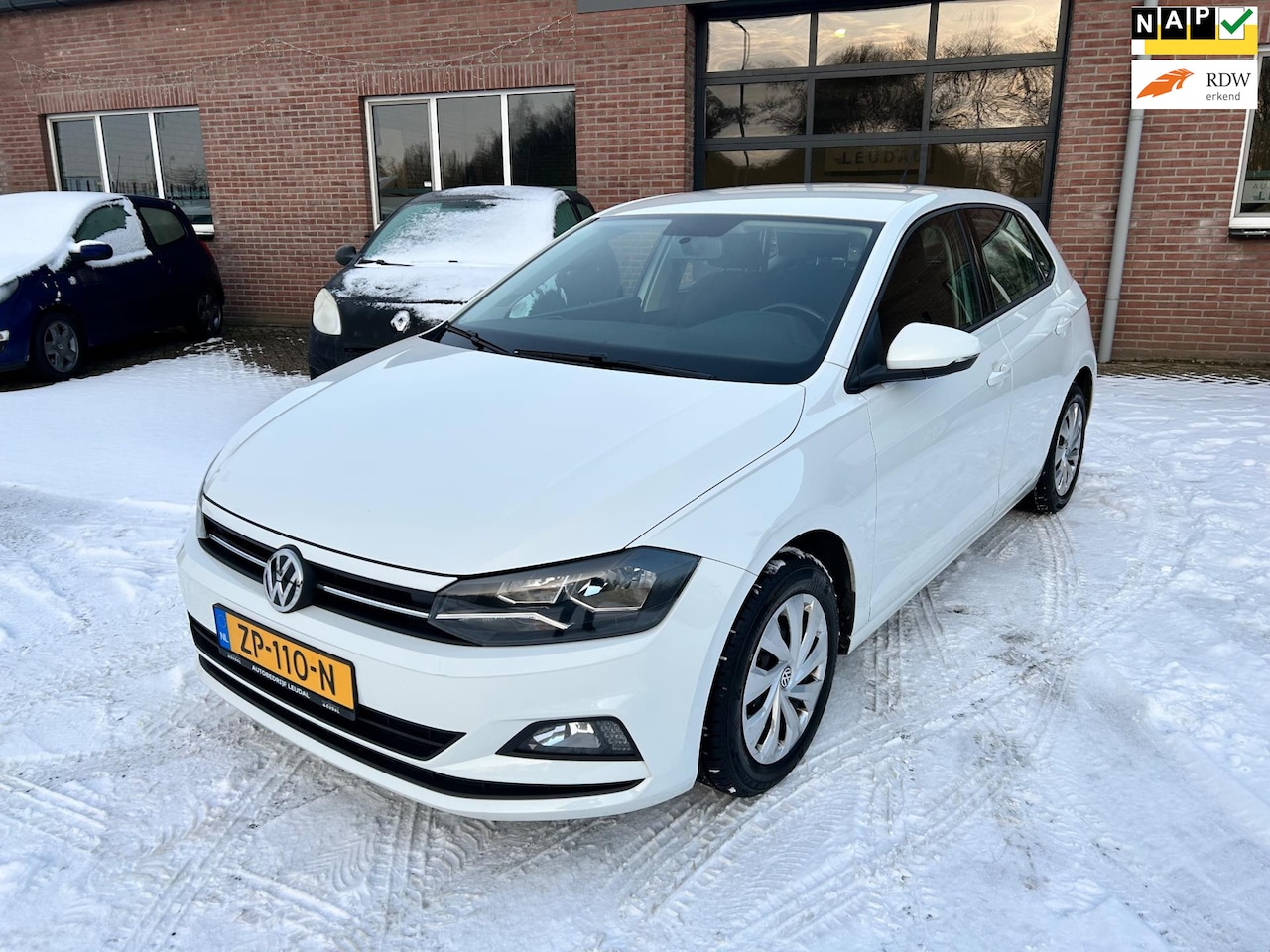 Volkswagen Polo - 1.0 MPI Comfortline //5Drs // APK 4-4-2027 - AutoWereld.nl