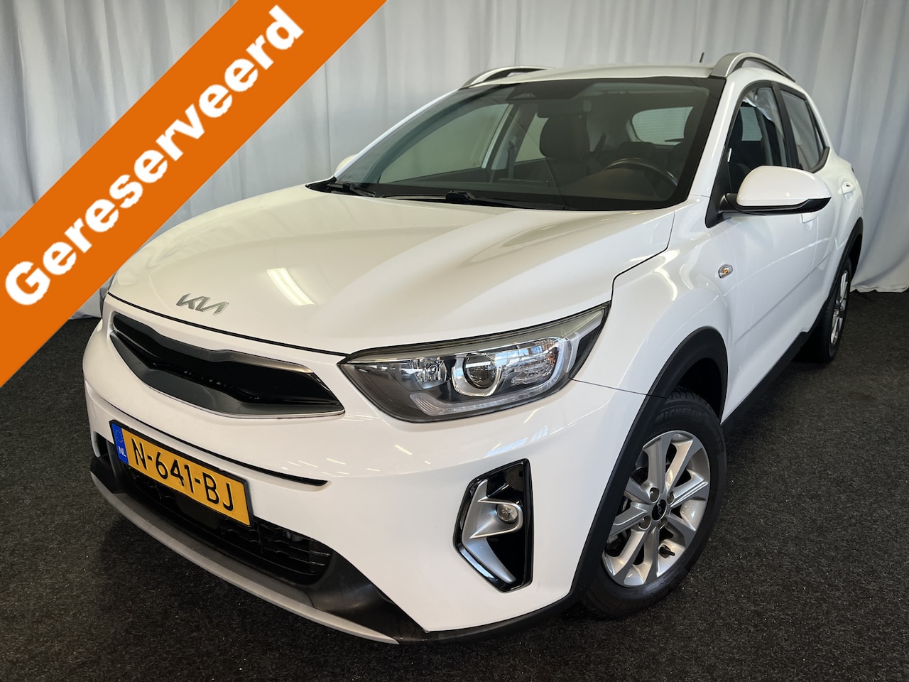 Kia Stonic - 1.0 T-GDi MHEV DynamicLine 1E EIGN/AIRCO/APPLE/CRUISE/CAMERA - AutoWereld.nl