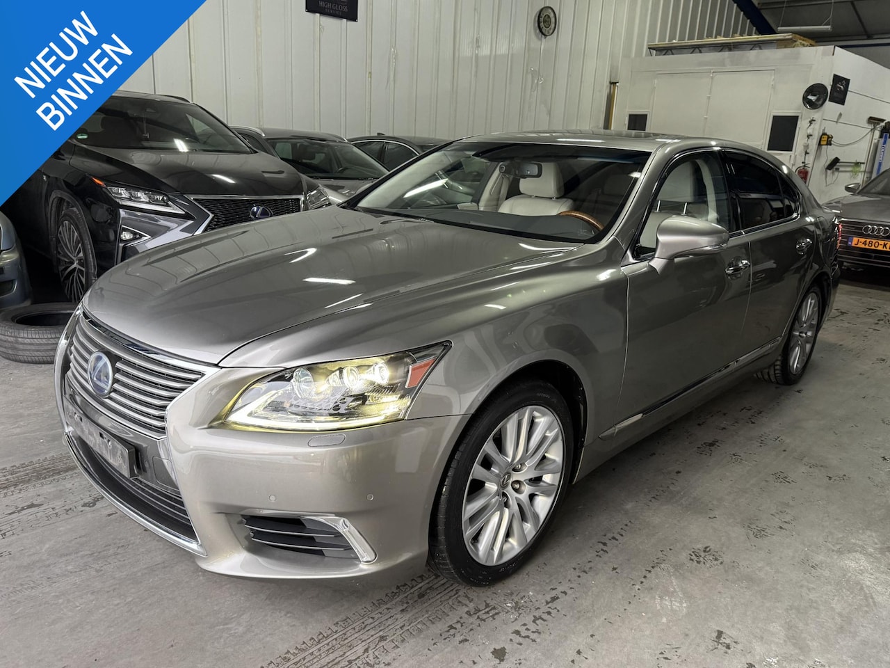Lexus LS 600h - President *Vol Lexus dealer oh* Nieuwe HHCheck - AutoWereld.nl