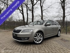 Skoda Octavia Combi - 1.4 TSI/VOL/NWAPK/AUTOMAAT/TRKHAAK/STLVW
