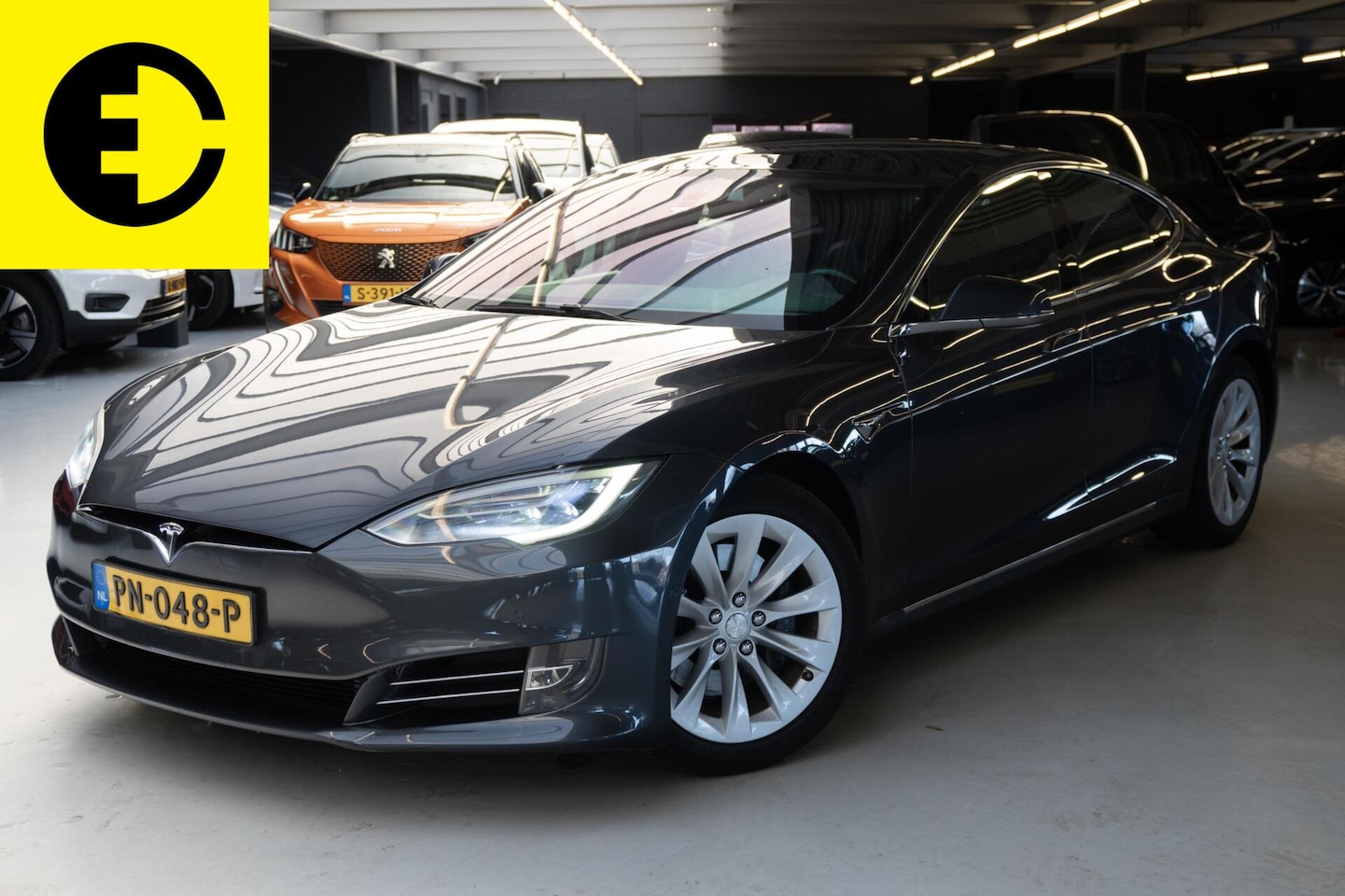 Tesla Model S - 90D Base | Free supercharging* | CCS Upgrade | Enhanced autopilot - AutoWereld.nl