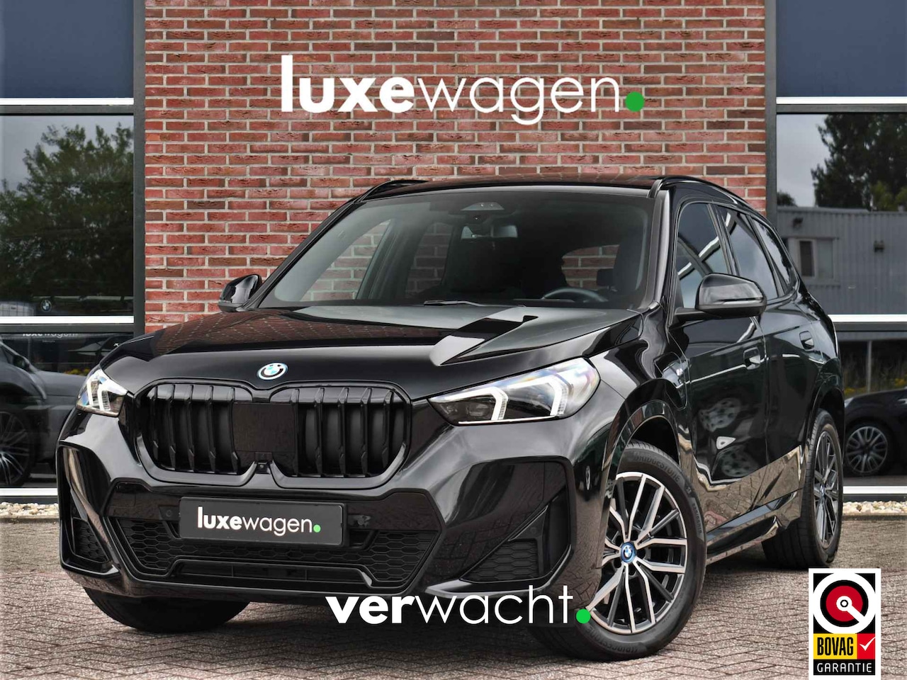 BMW X1 - sDrive18i M-Sport Camera ACC-voorber Shadowline Adp-onderstel - AutoWereld.nl