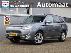 Mitsubishi Outlander - 2.0 PHEV Instyle+ / Trekhaak / Schuifdak / Leder / Camera