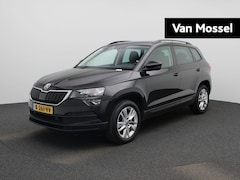 Skoda Karoq - 1.5 TSI ACT Business Edition | Automaat | Climate Control | Parkeersensoren | Lichtmetalen