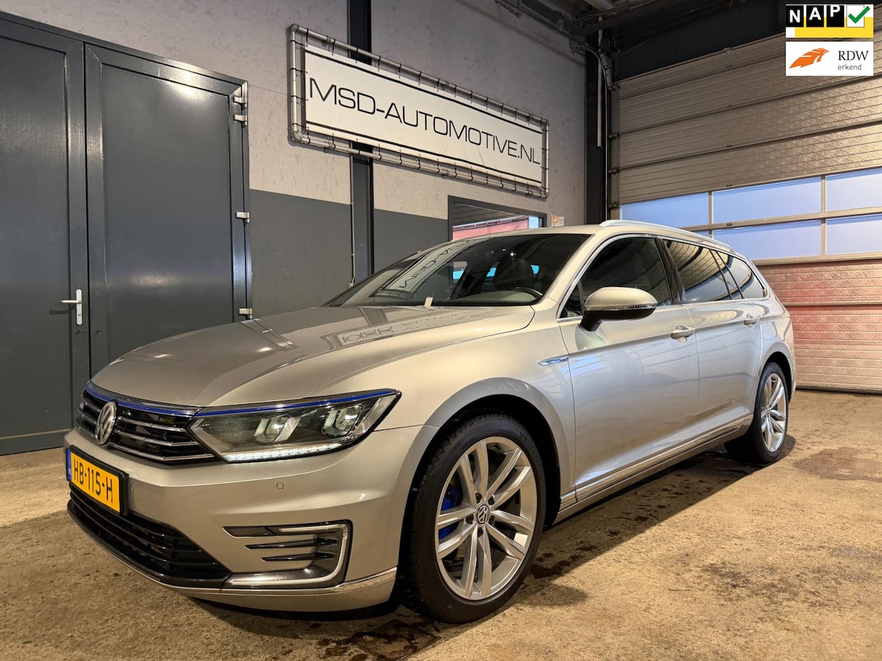 Volkswagen Passat Variant - 1.4 TSI GTE Highline Stoelverwarming Camera NAP - AutoWereld.nl