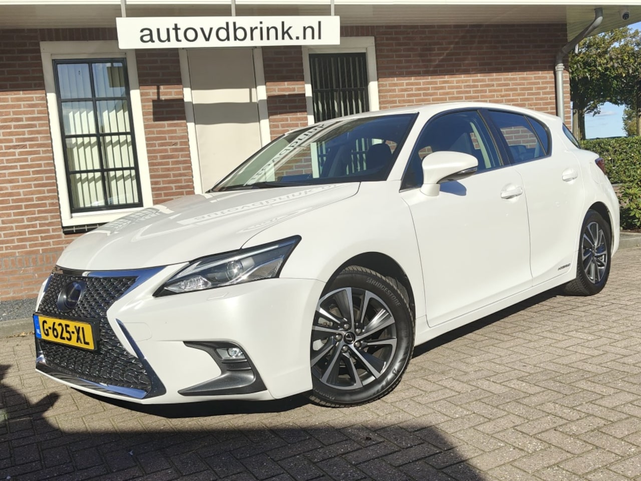 Lexus CT 200h - Edition 30, CAMERA / NAVI / DEALER ONDERHOUDEN - AutoWereld.nl