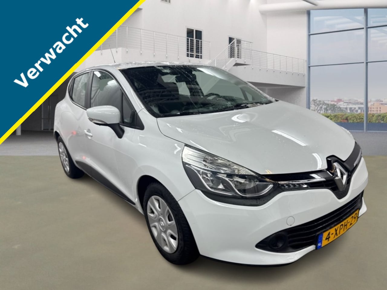Renault Clio - VERWACHT! 0.9 TCe EXPRESSION + AIRCO/NAVI/CRUISE CONTR. - AutoWereld.nl