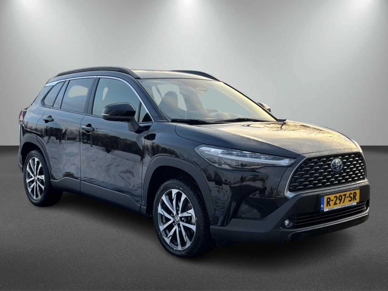 Toyota Corolla Cross - 2.0 High Power Hybrid First Edition 2.0 High Power Hybrid First Edition - AutoWereld.nl