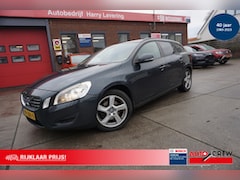 Volvo V60 - DRIVe Start/Stop 115pk Kinetic