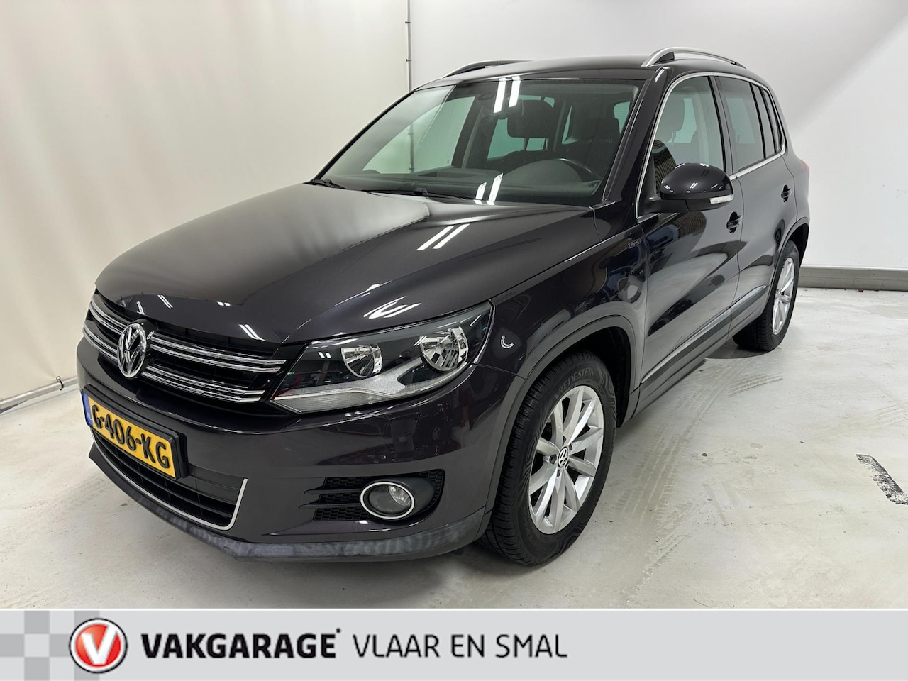 Volkswagen Tiguan - 1.4 TSI Sport&Style Navigatie-Cruisecontrole-Camera-Uitklap trekhaak-Lounge uitvoering lux - AutoWereld.nl