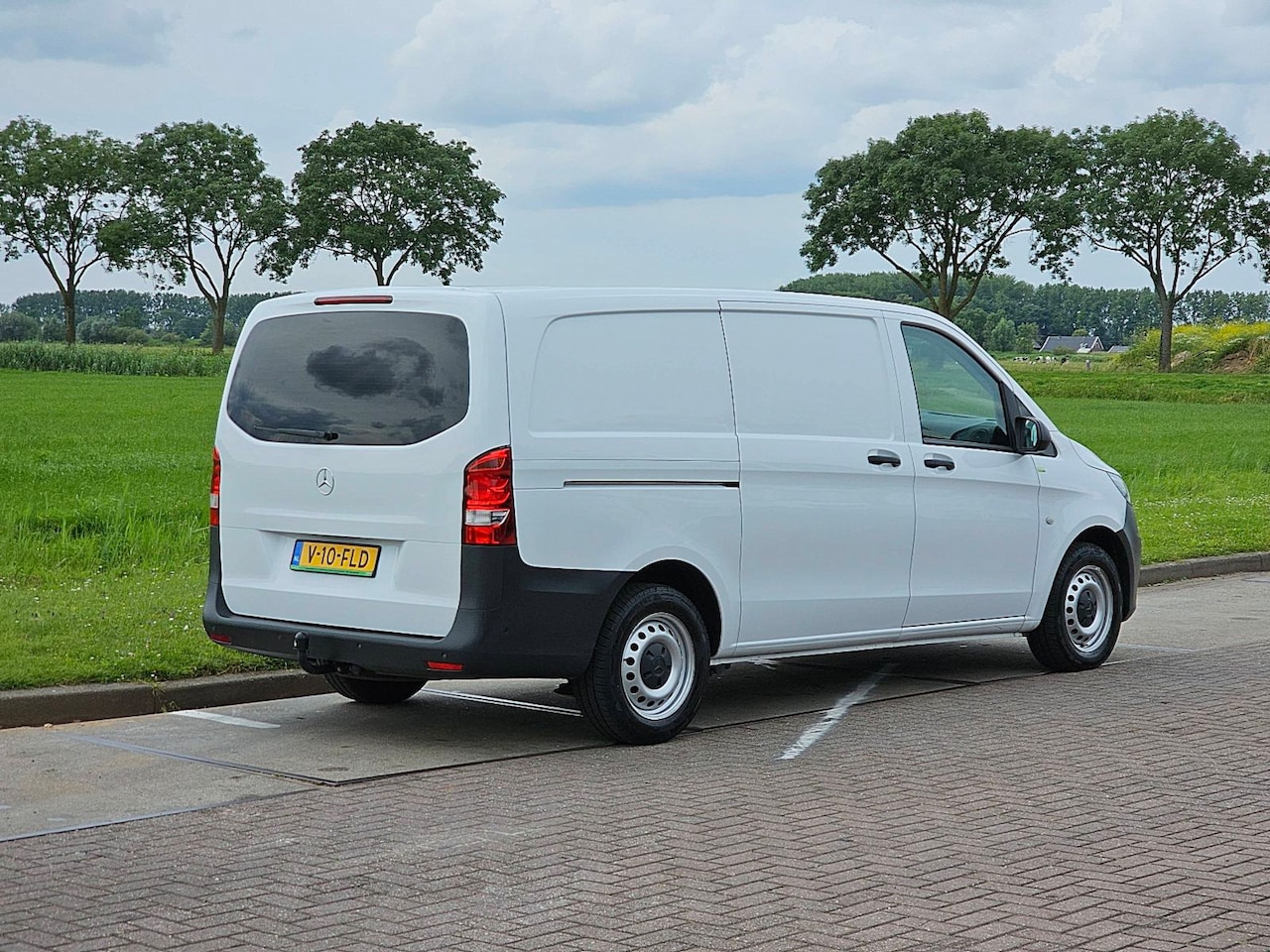 Mercedes-Benz Vito - 114 CDI Lang - AutoWereld.nl
