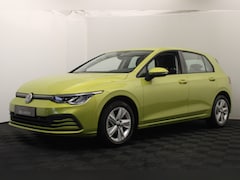 Volkswagen Golf - 1.0 eTSI Life |Carplay|ACC|