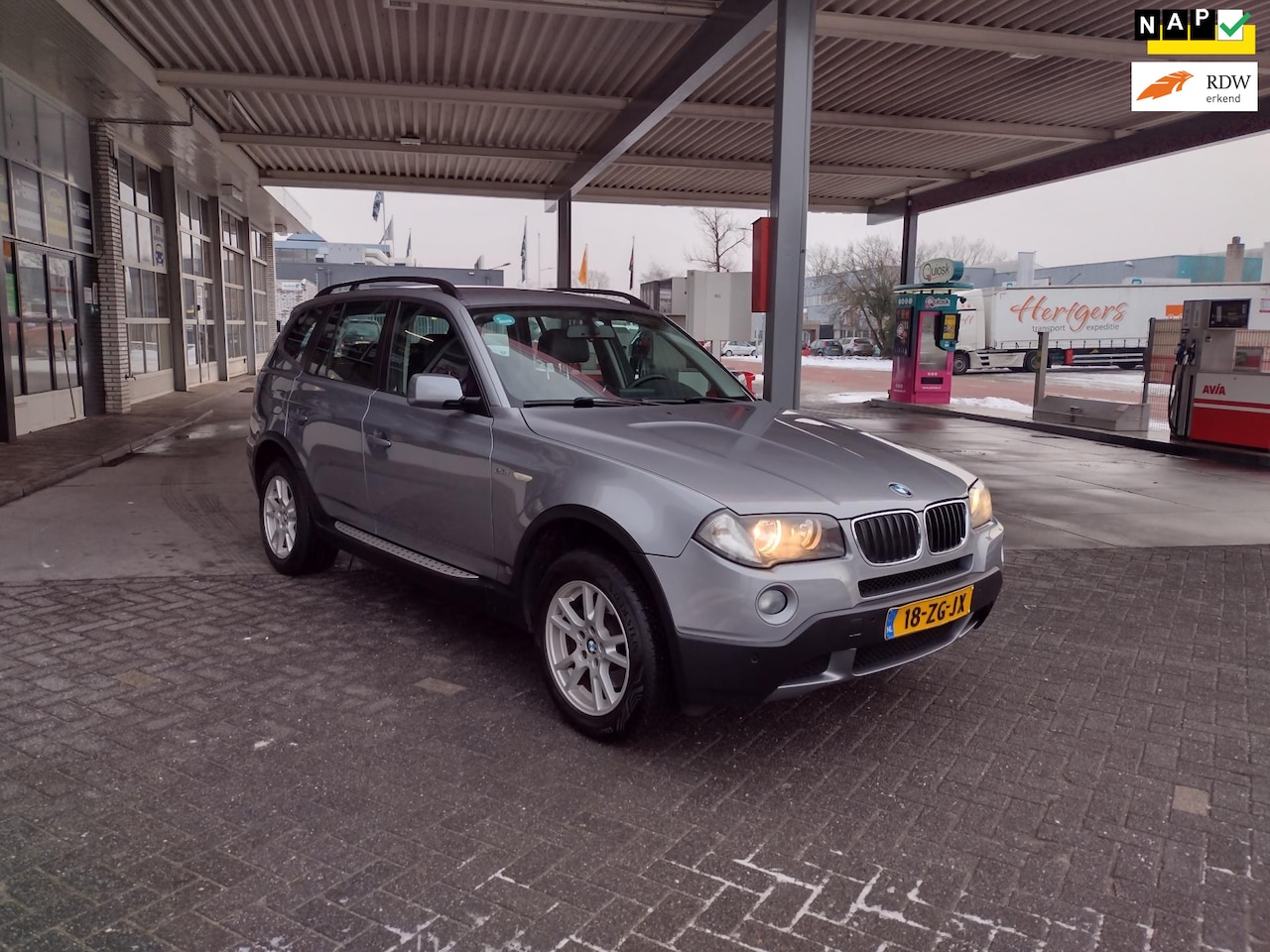 BMW X3 - 2.0i Business Line MOOIE AUTO BEL 0619590613 HOGEN IN STAP APK 28-10-2026 - AutoWereld.nl