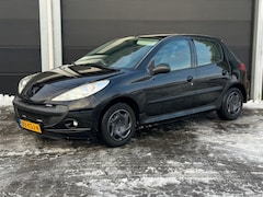 Peugeot 206 - 1.4 XS/Netjes/E.ramen/Trekhaak