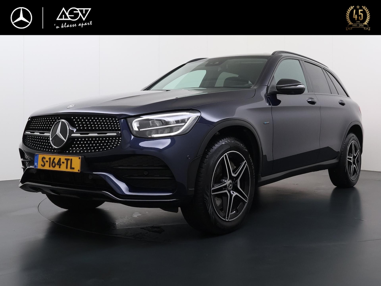 Mercedes-Benz GLC-klasse - 300e 4MATIC AMG-Line | Trekhaak Wegklapbaar | Burmester Surround System | Sfeerverlichting - AutoWereld.nl