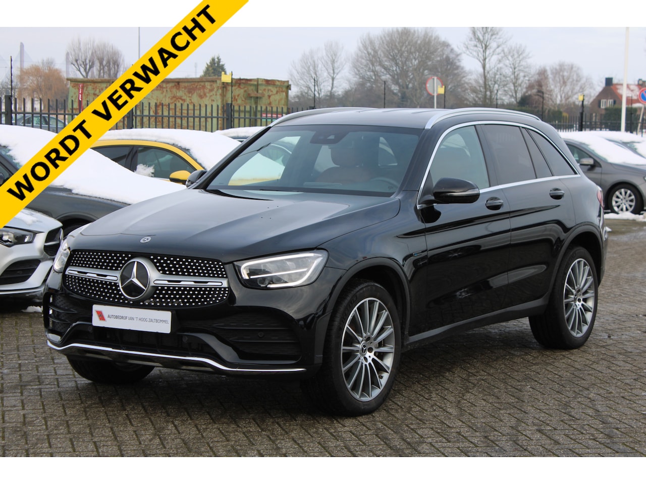 Mercedes-Benz GLC-klasse - 300e 4MATIC AMG Line LEDER SFEER CARPLAY CAMERA 20'' - AutoWereld.nl