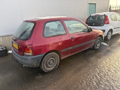 Toyota Starlet - 1.3-16V/Inruilkoopje/Zo mee/ APK tot 05-10-2026/