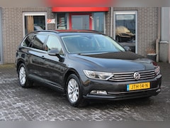 Volkswagen Passat Variant - 1.5 TSI Comf. Premium Trekhaak/Camera/Adaptive/Virtual
