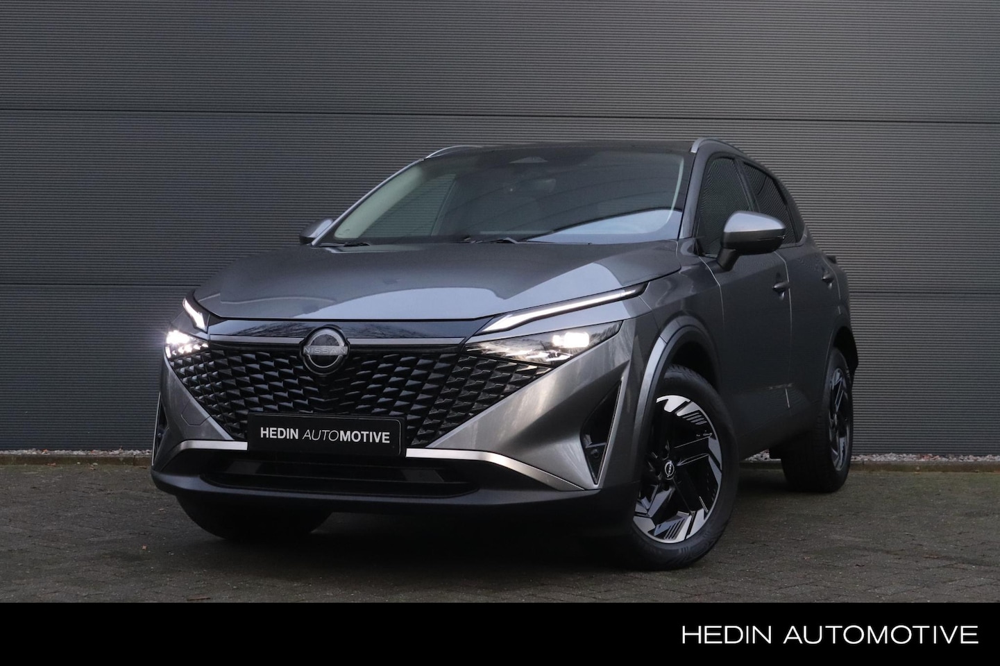 Nissan Qashqai - 1.3 MHEV N-Connecta | 360 Camera | Stoelverwarming | Panorama dak - AutoWereld.nl