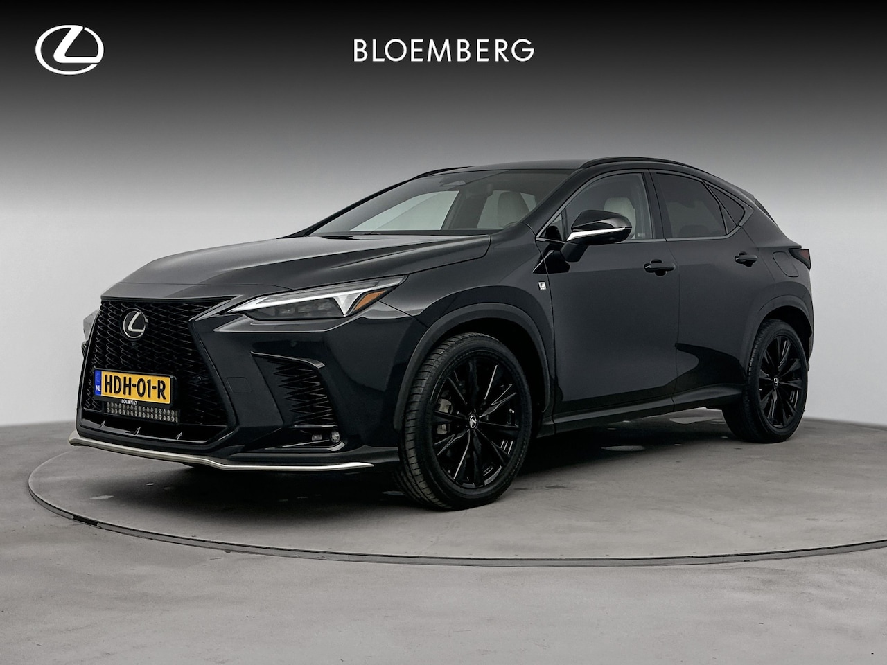 Lexus NX - 450h+ AWD F Sport Line | Stoel en stuurwiel verwarmd | LM velgen | Head Up Display | 360 C - AutoWereld.nl