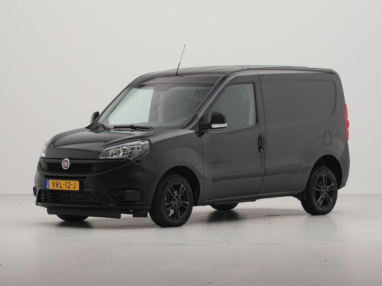 Fiat Doblò Cargo - 1.6 105pk MJ L1H1 Trekhaak Cruise Airco Bluetooth Lm Velgen - AutoWereld.nl
