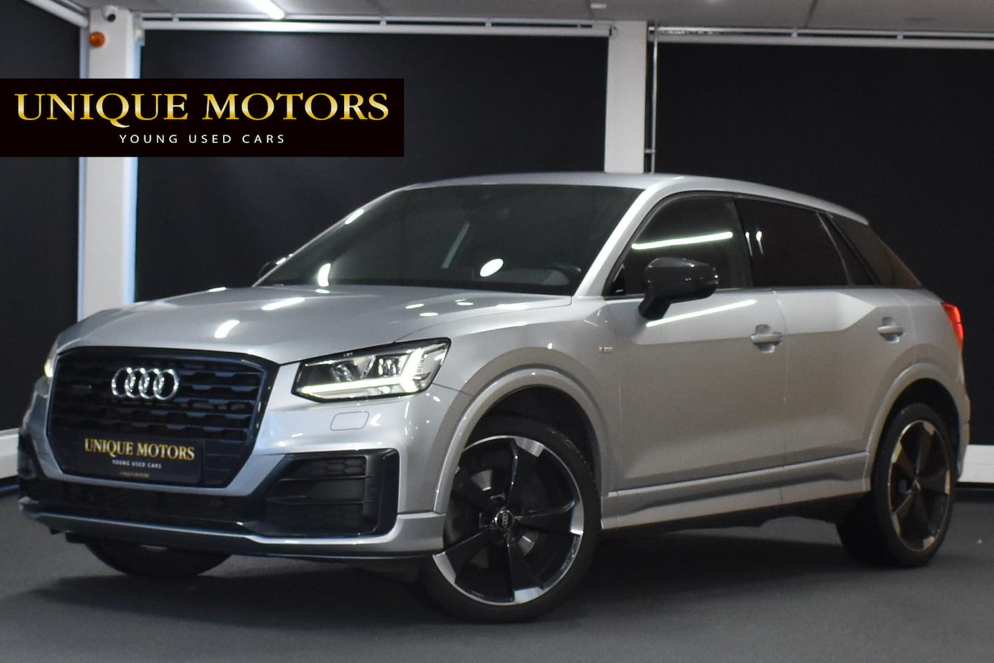 Audi Q2 - 2.0 TFSI quattro S-Line 190pk | CARBON | ACC | KEYLESS - AutoWereld.nl