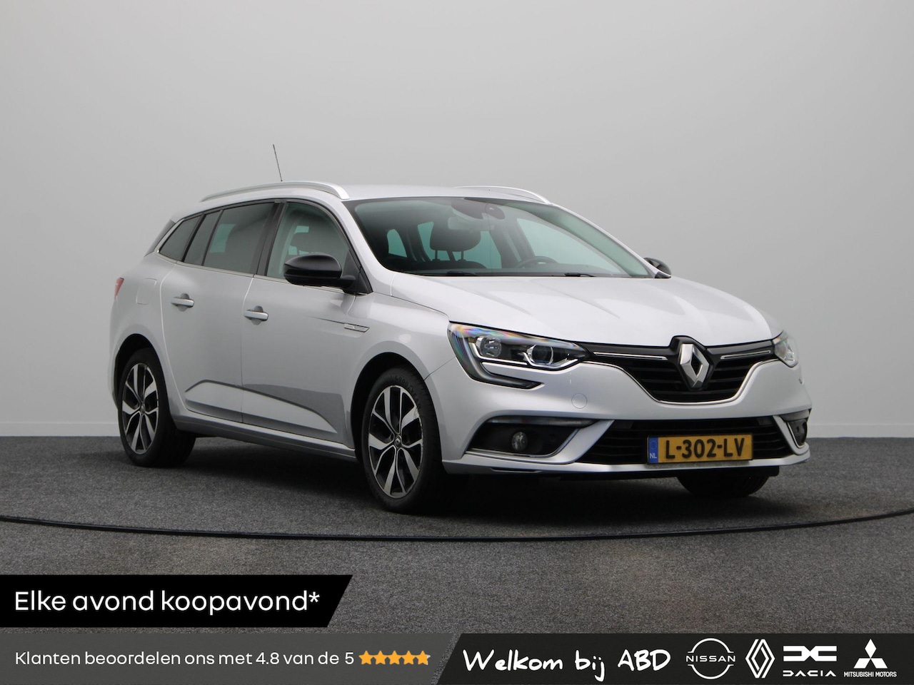 Renault Mégane Estate - 140pk TCe Limited | PDC | Achteruitrijcamera | Keyless | Trekhaak. - AutoWereld.nl