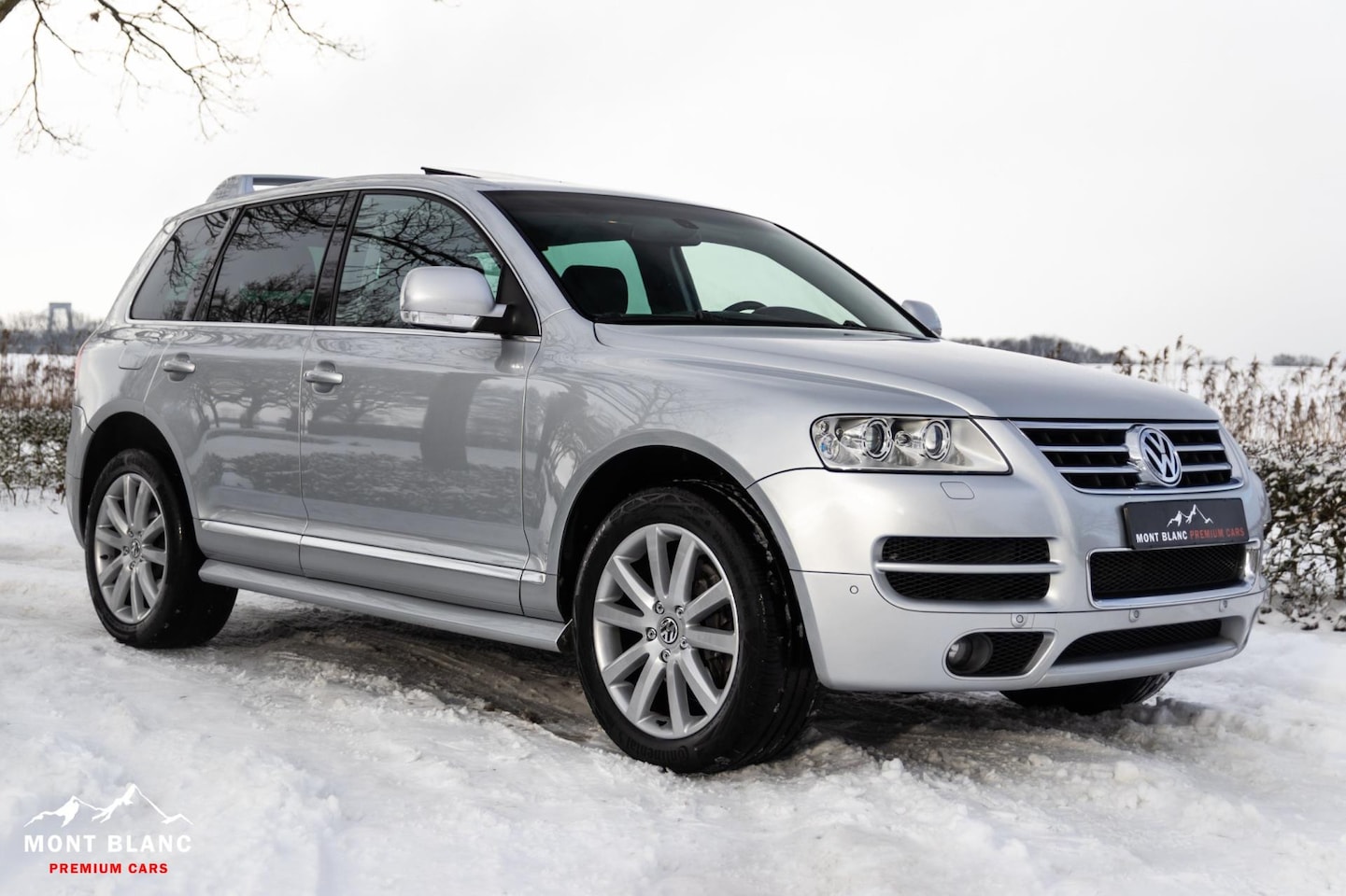 Volkswagen Touareg - 6.0 W12 Executive|Collectable|Trekhaak|€19.831Ex. Btw - AutoWereld.nl