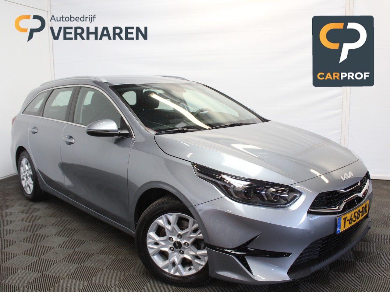 Kia Cee'd Sportswagon - Ceed 1.5 T-GDi DynamicLine CLIMATE | CARPLAY | CAMERA | ADAPCRUISE | LED | DAB | NAVI | LM - AutoWereld.nl