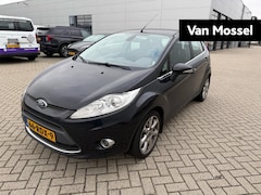 Ford Fiesta - 1.6 Titanium | PARKEERSENSOREN | AIRCO | LMV | CRUISE CONTROL | RIJKLAAR |