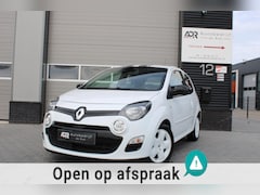 Renault Twingo - 1.2 16V Dynamique / cruisecontrol/stuurbekrachteging/15'' Netjes