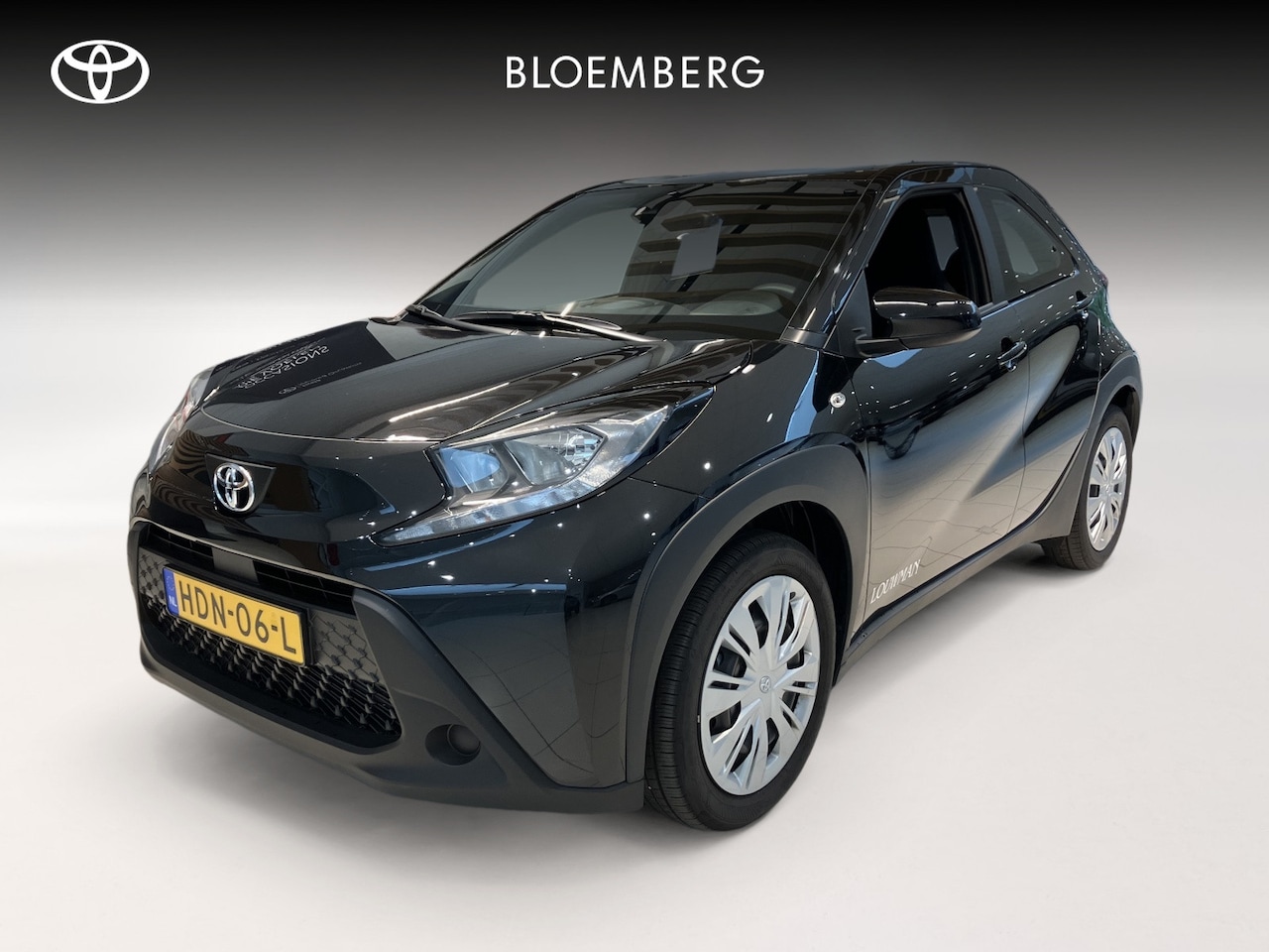 Toyota Aygo X - 1.0 VVT-i MT Play | Apple Carplay | Achteruitrijcamera | - AutoWereld.nl
