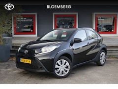 Toyota Aygo X - 1.0 VVT-i MT Play | Apple Carplay | Achteruitrijcamera |
