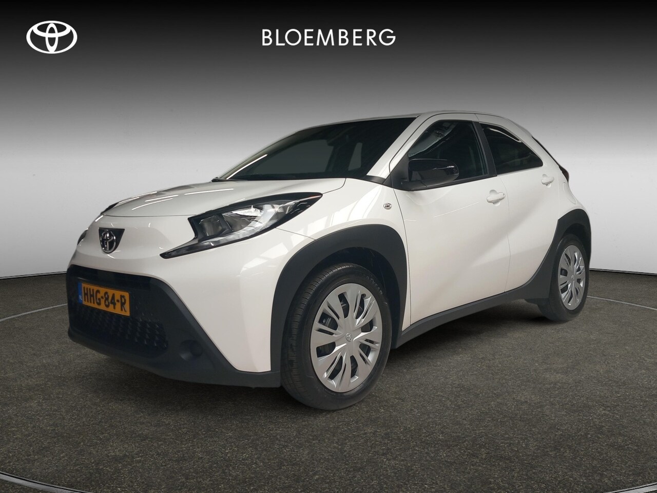 Toyota Aygo X - 1.0 VVT-i MT Play Limited | Bluetooth | Airco | DAB | stoelverwarming | achteruitrijcamera - AutoWereld.nl