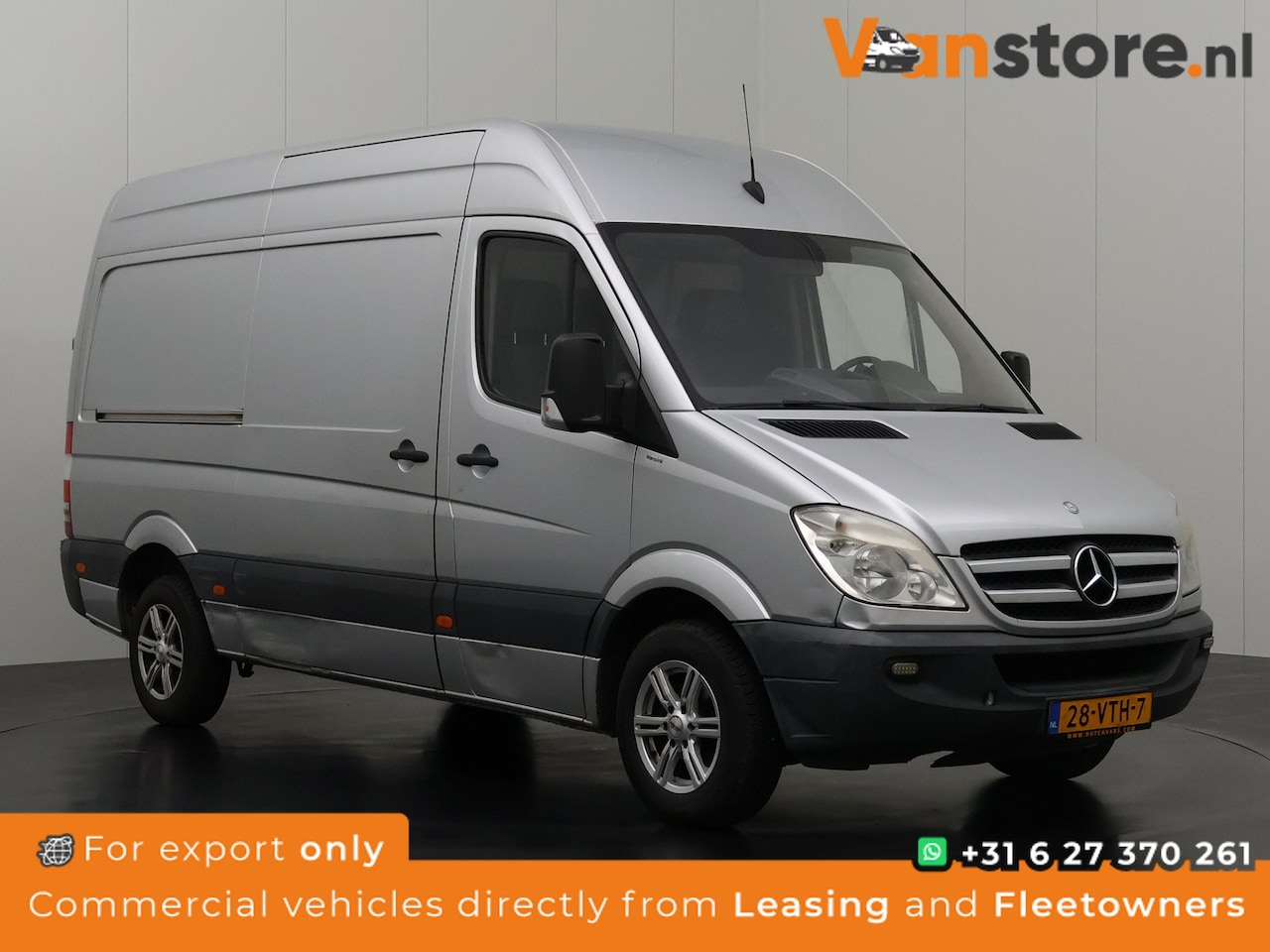 Mercedes-Benz Sprinter - 218 3.0V6 Automaat L2H2 | Airco | 3-Zits | Trekhaak - AutoWereld.nl