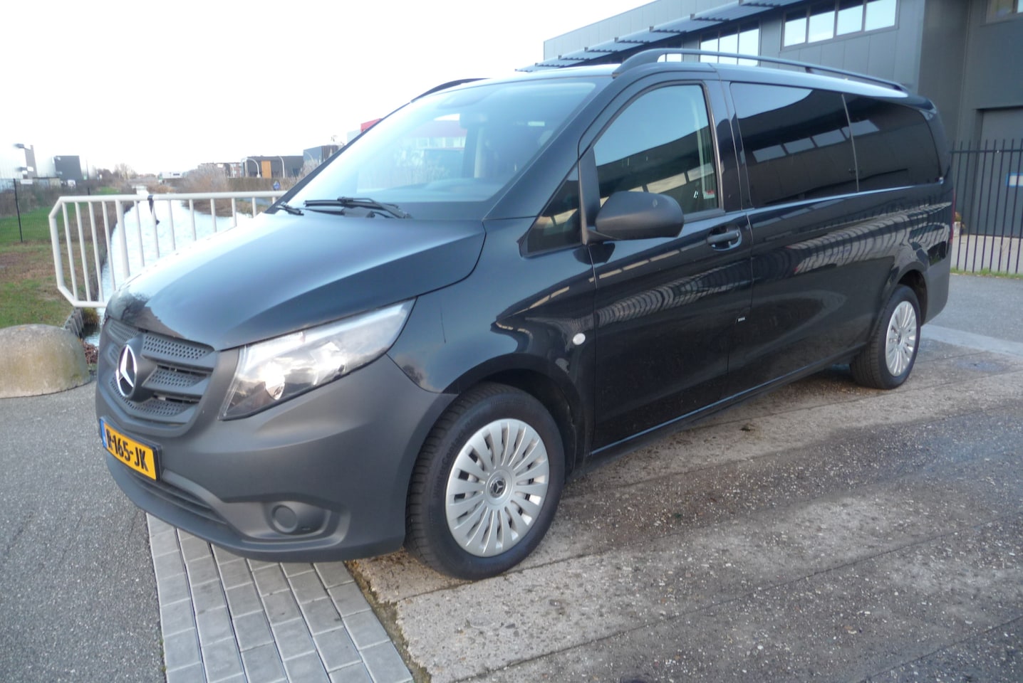 Mercedes-Benz Vito Tourer - 116 CDI MPV Extra Lang Autm 9 zits - AutoWereld.nl