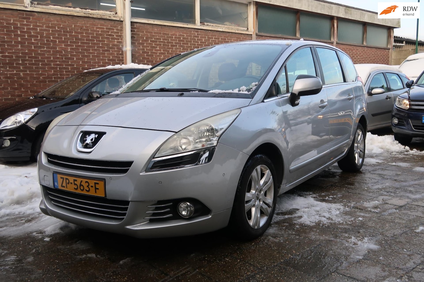 Peugeot 5008 - 1.6 VTi Blue Lease 7p. 1.6 VTi Blue Lease 7p. - AutoWereld.nl