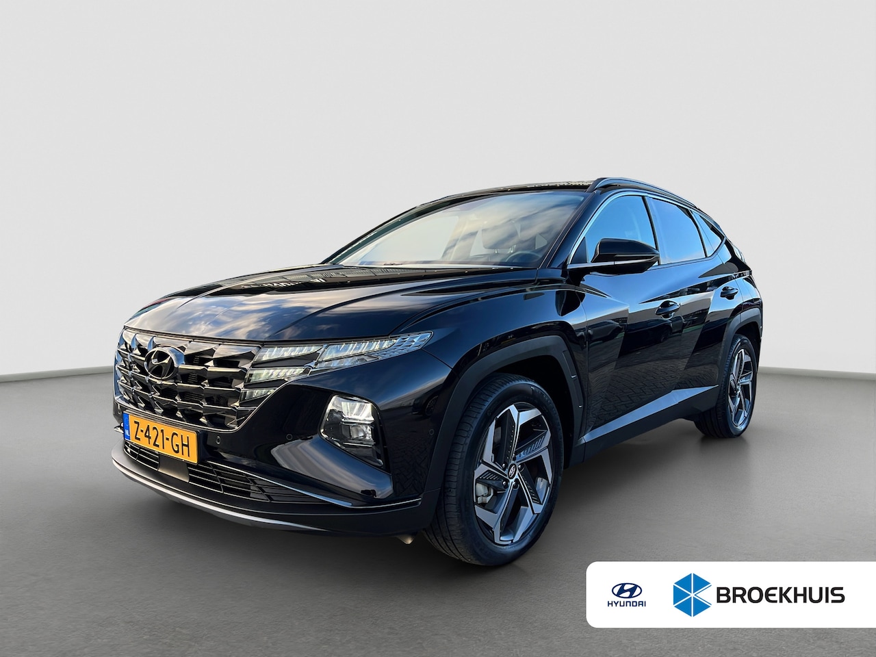 Hyundai Tucson - 1.6 T-GDI 265pk PHEV Premium 4WD | Leder | Carplay | Climate | Trekhaak | Keyless | Naviga - AutoWereld.nl