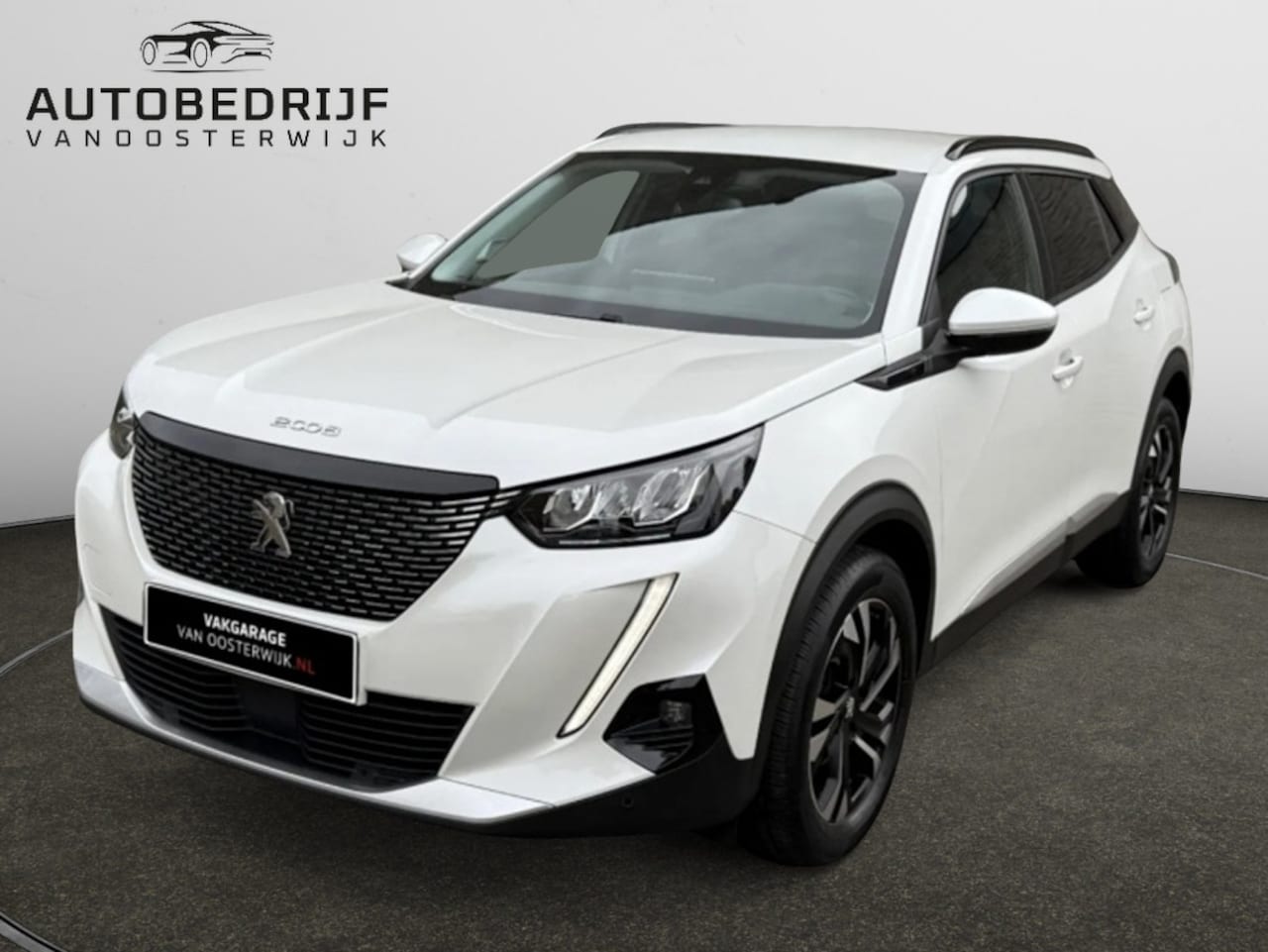 Peugeot 2008 - 1.2 PT Allure Pack ( Camera - Carplay - Luxe) - AutoWereld.nl