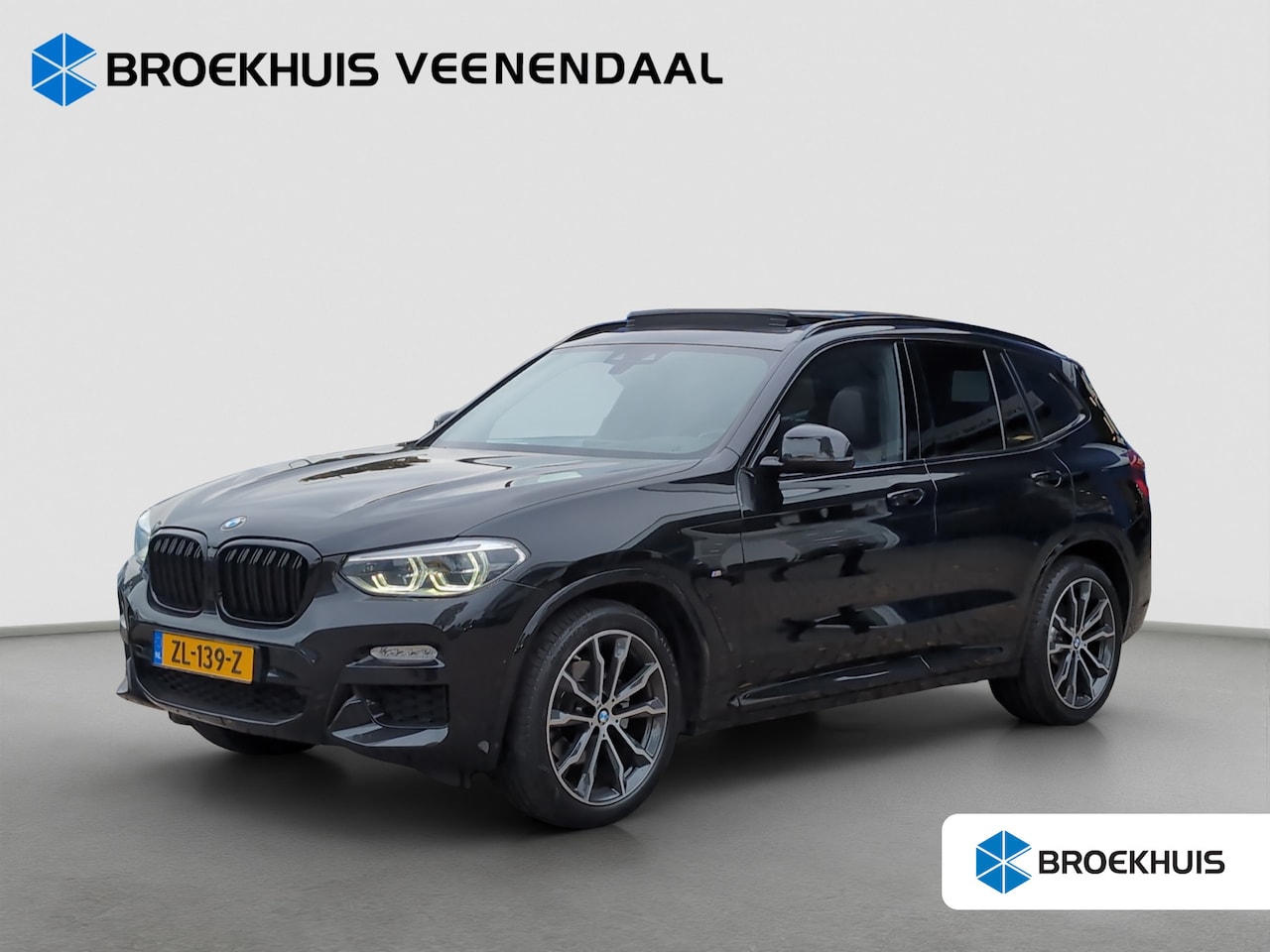 BMW X3 - xDrive20i M-Sport | Shadow | Org. NL | Panoramadak | Head-up | Stuurverwarming | Camera | - AutoWereld.nl