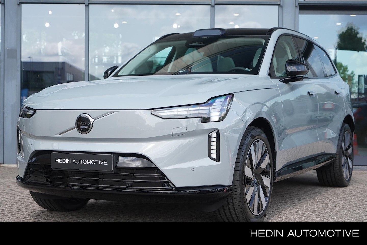 Volvo EX90 - Twin Motor Ultra 7p. 111 kWh | Luchtvering | Pilot Assist | Bowers & Wilkins | Trekhaak Se - AutoWereld.nl