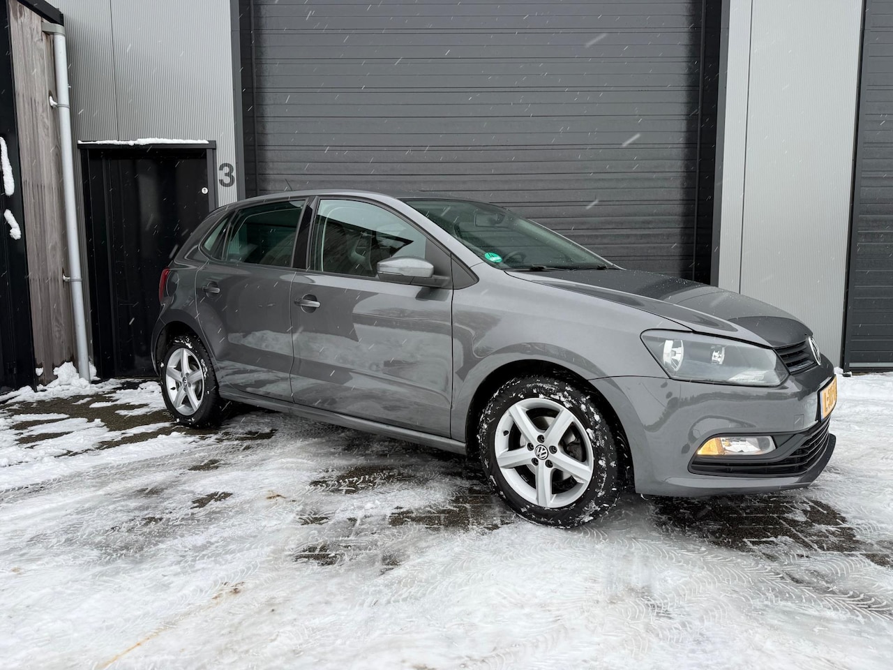 Volkswagen Polo - 1.0 MPI Easyline 1e EIG|AIRCO|SCHERM|LM VELGEN|inruilkoopje - AutoWereld.nl