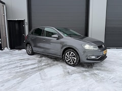 Volkswagen Polo - 1.2 TSI Sound Edition 1E EIG |CAMERA | ACC| FRONT ASSIST| PDC| STOELVERVWARMING |CLIMA|LED