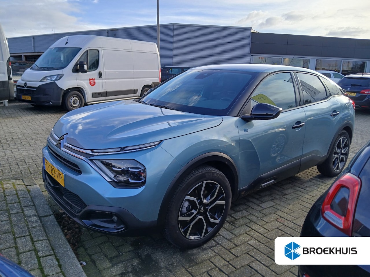 Citroën Ë-C4 - Feel 50 kWh 3 Fase | Navigatie by App | Achteruitrijcamera | Allseason | Climate Control | - AutoWereld.nl